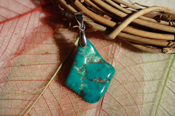 Pendentif en TURQUOISE